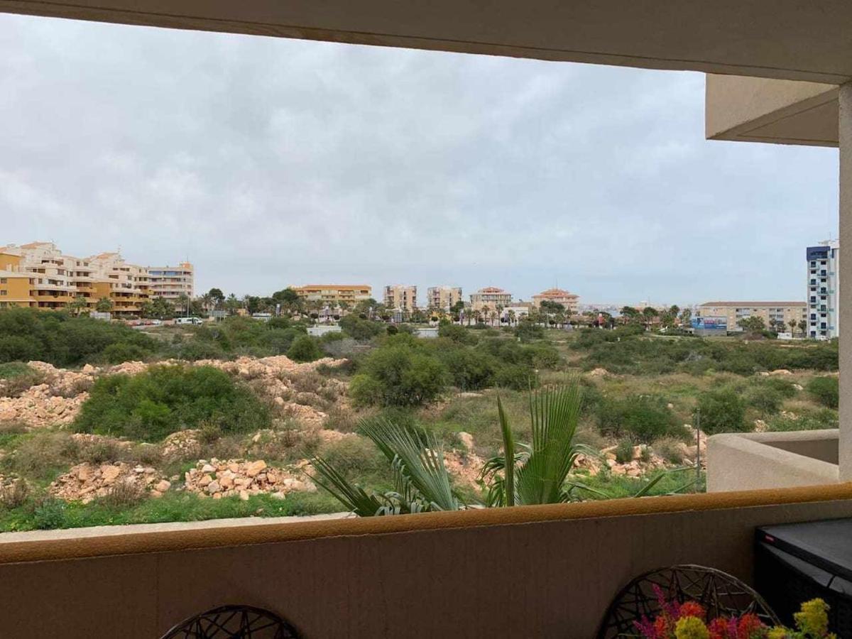 Acogedor Apartamento Al Lado De La Playa Alicante Esterno foto