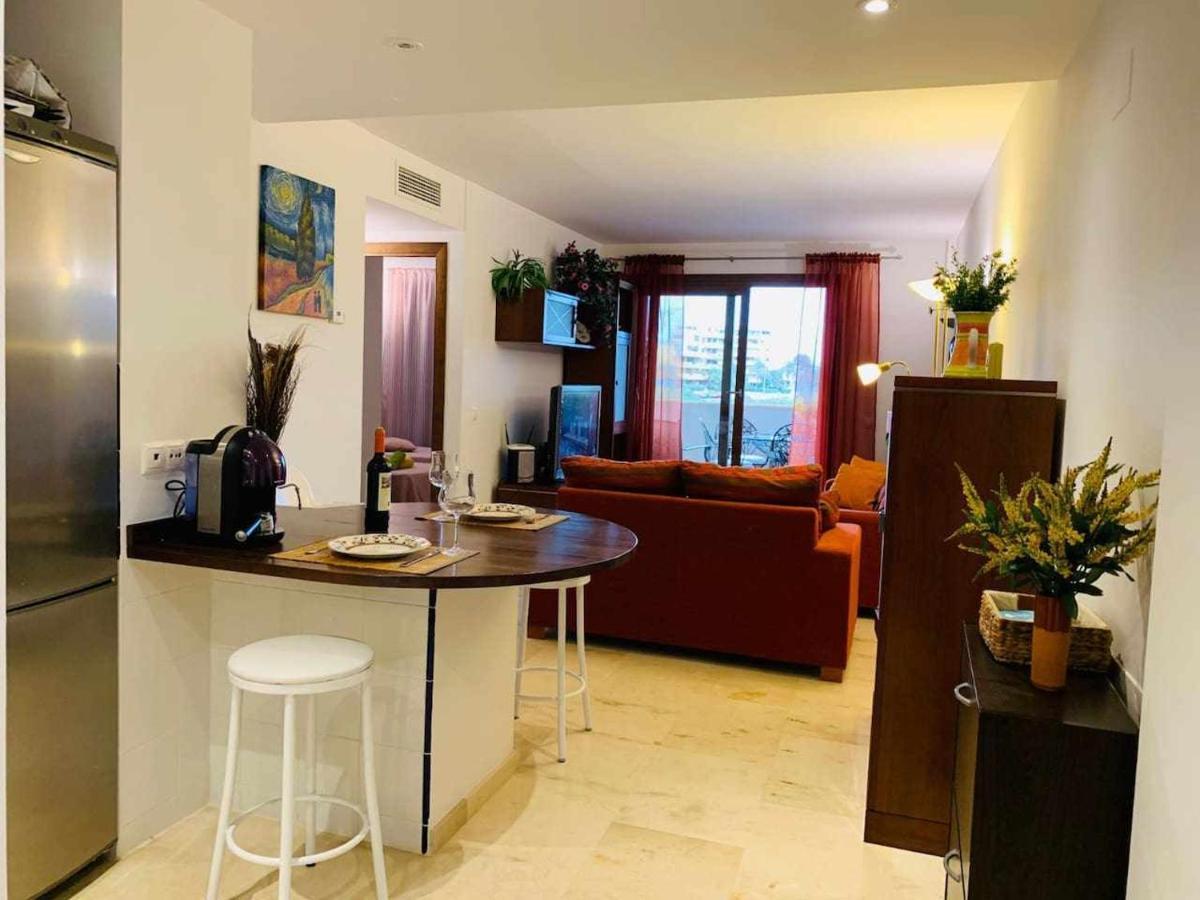 Acogedor Apartamento Al Lado De La Playa Alicante Esterno foto